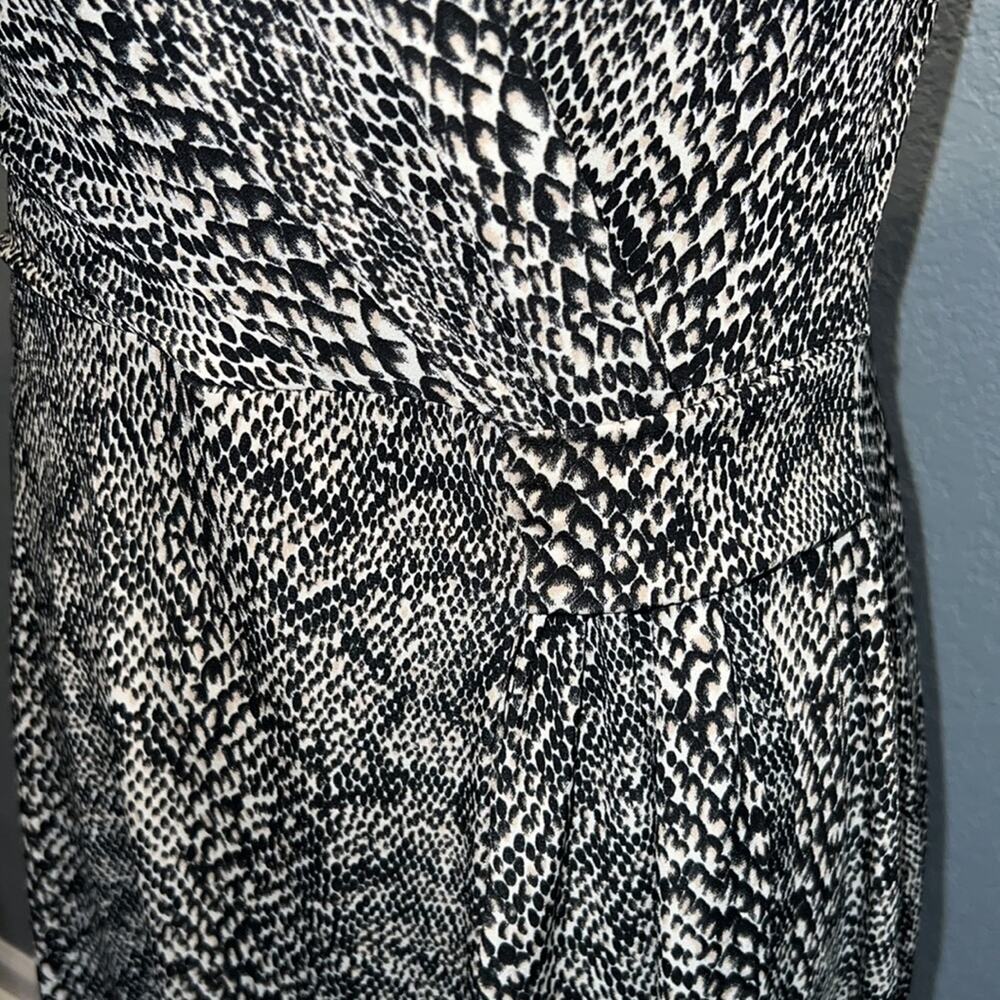 Hailey 23 Seanna Knit Faux Wrap Knit Dress - NWOT - Size M - Picture 3 of 11